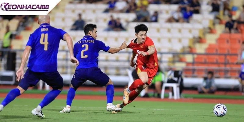 Phong độ chinh phục thắng lợi của Thái Lan và Việt Nam